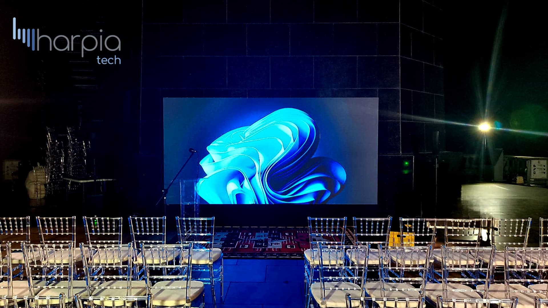 Painel de LED no Cristo Redentor: Como a Harpia Tech superou os desafios logísticos do maior ícone do Rio