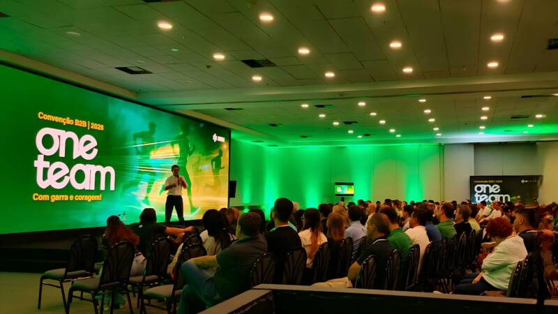 Painel de LED P2 instalado em evento corporativo no Rio de Janeiro
