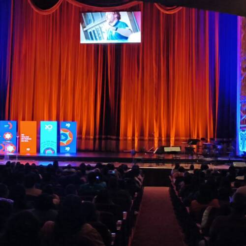 04 Totens De Led P2mm de 1x2m para evento em teatro