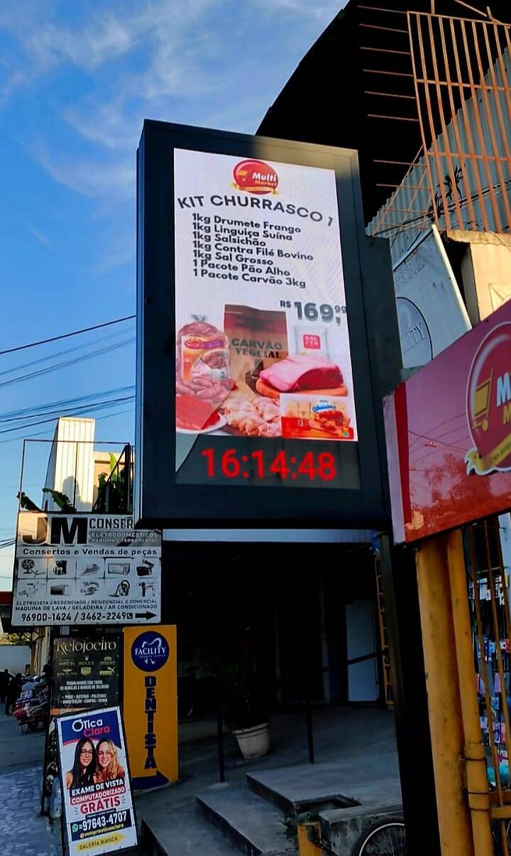 Manutenção de painel de led para supermercado Multi Market